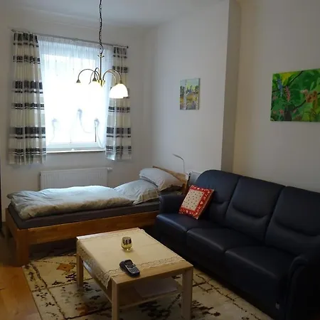 Apartment With 2 Rooms, Kitchen, Dining And Garden *
