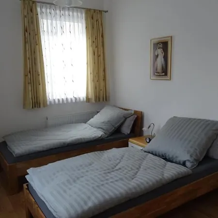 With 2 Rooms, Kitchen, Dining And Garden