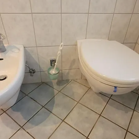 With 2 Rooms, Kitchen, Dining And Garden Apartment Schnaittach