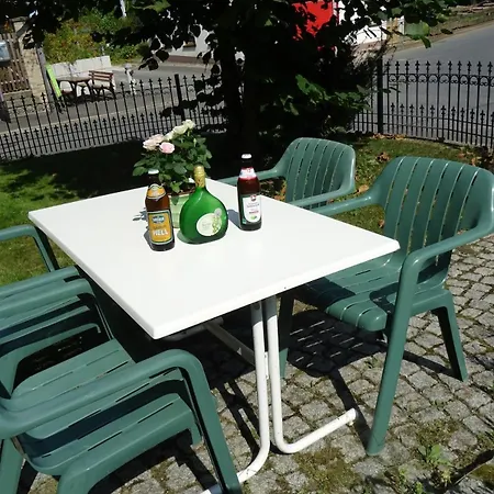 With 2 Rooms, Kitchen, Dining And Garden Apartment