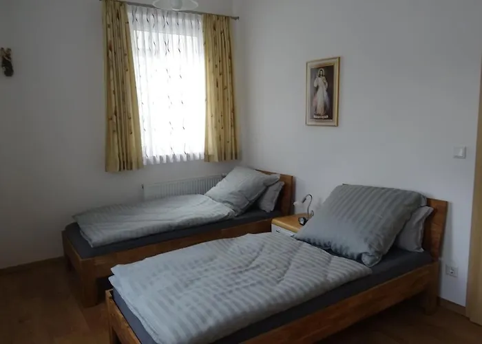 With 2 Rooms, Kitchen, Dining And Garden