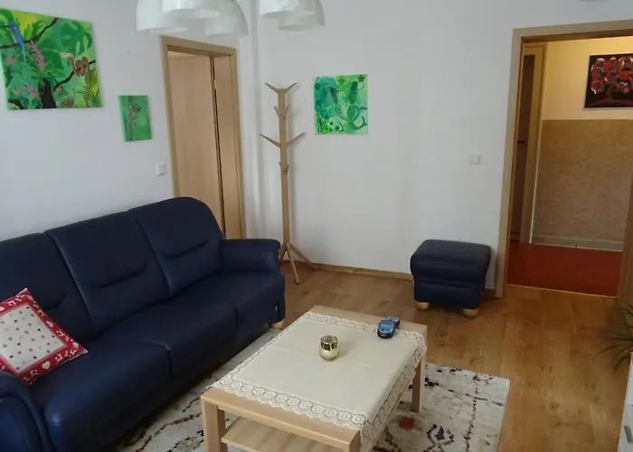 Appartement With 2 Rooms, Kitchen, Dining And Garden